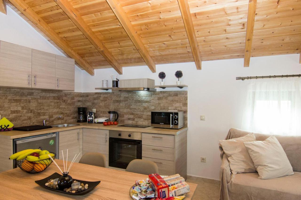 Selinitsa Stone Studio - Mani Seaview Retreat Айос-Ніколаос Екстер'єр фото
